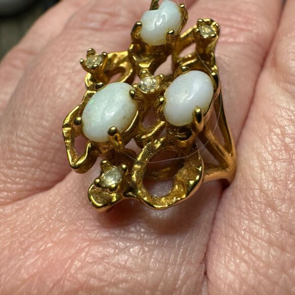 18k Gold Plated Opal Cluster Ring - Picture 2 of 12